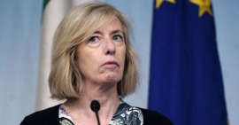 Annuncio a sorpresa del ministro Giannini: 17 mila posti per il 2015. Nuove speranze per i precari della scuola